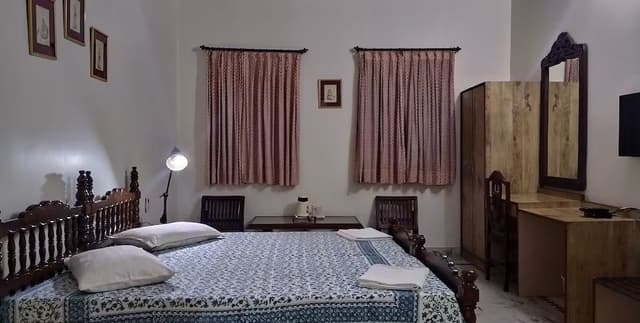 Super Deluxe Room
