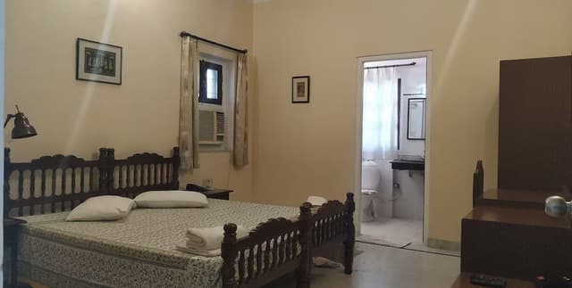 Super Deluxe Room