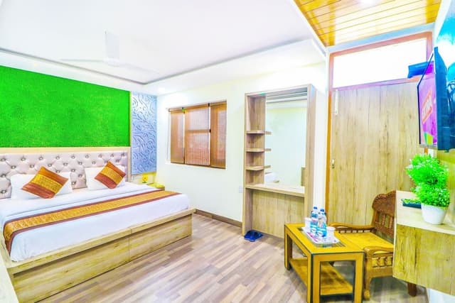 Luxury Double Room, 1 King Bed, Non Smoking