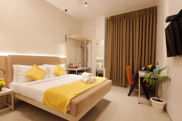 Executive Room