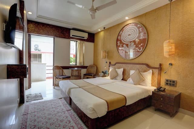 Executive Room