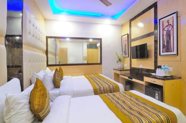 Triple Room, 2 Twin Beds