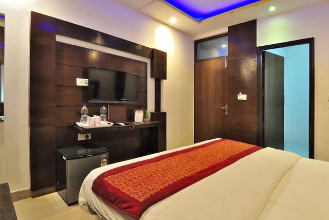 Super Deluxe Room