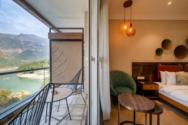 King Room with Balcony