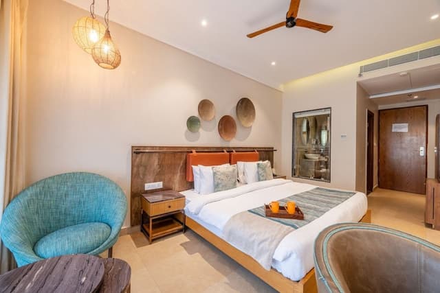 King Room with Balcony