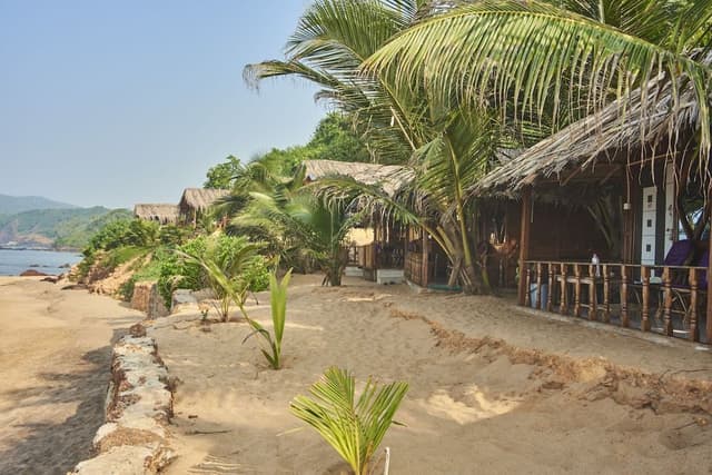 Premium Cottage, 1 King Bed, Smoking, Sea View