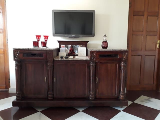 Superior Room with Full day use of Car with Chauffer and Complimentary Airport Pick Up