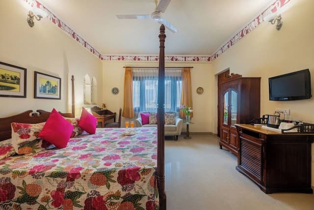Deluxe Room with Complimentary Airport Pick up