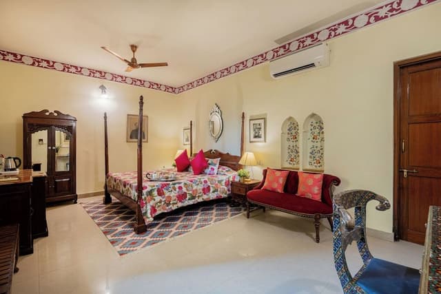 Super Deluxe Room with Complimentary Airport Pick up