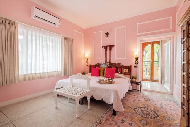 Super Deluxe Room with Complimentary Airport Pick up