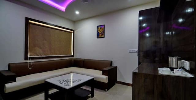 Presidential Room