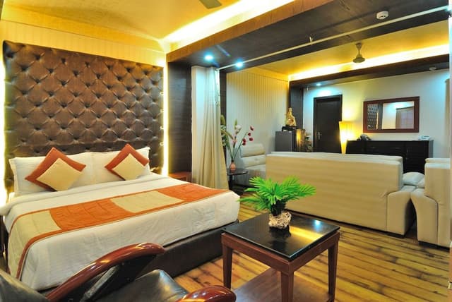 Royal Double Room