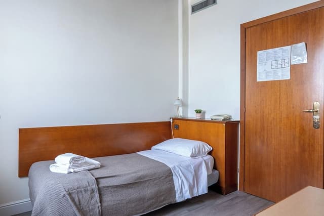 Single Room