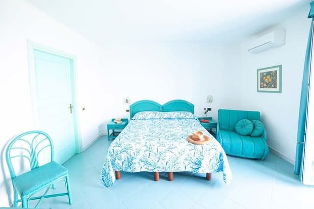 Standard Triple Room, Garden View