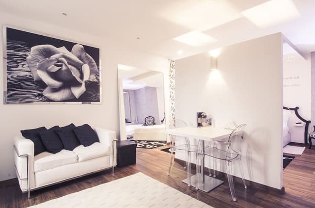 Deluxe Suite with City View
