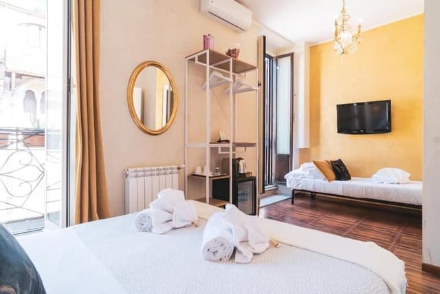Deluxe Triple Room