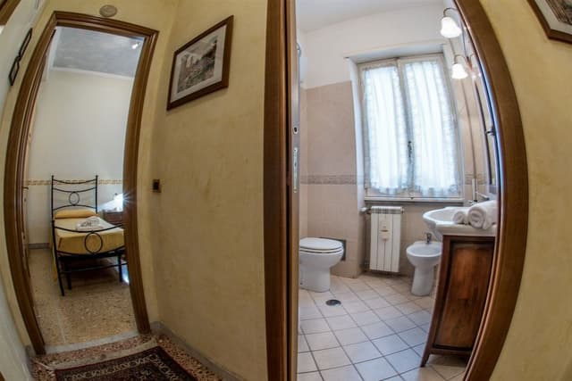 Double Room with Shared Bathroom