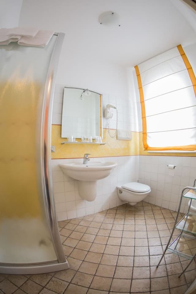 Double Room Single Use