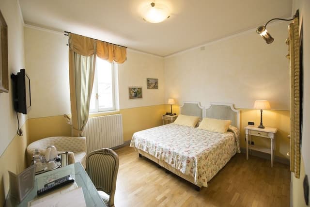 Double Room, Lake View