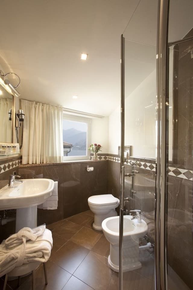 Double Room, Lake View