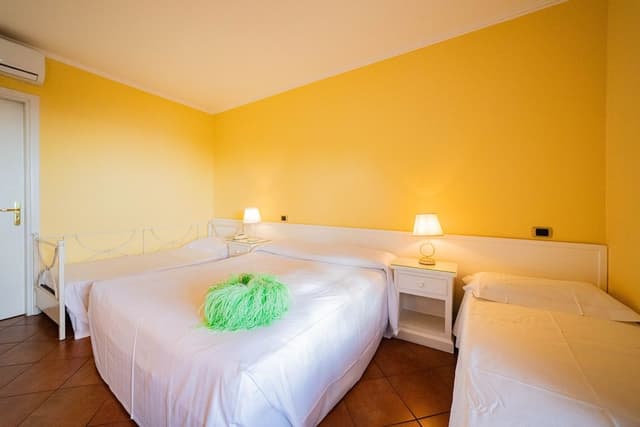 Deluxe Quadruple Room, Sea View