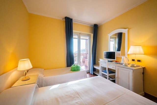 Deluxe Quadruple Room, Sea View