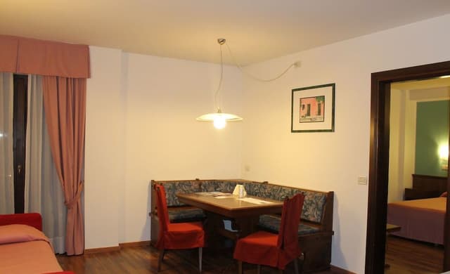 Family Room (5 Pax)