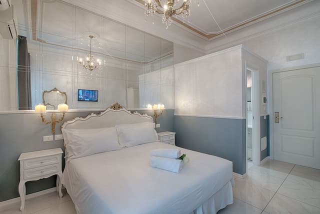 Classic Room