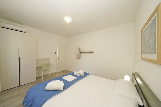 Apartment, 3 Bedrooms, Lake View