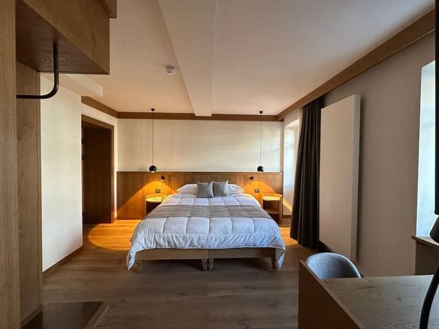 Superior Twin Room, Balcony, Mountain View