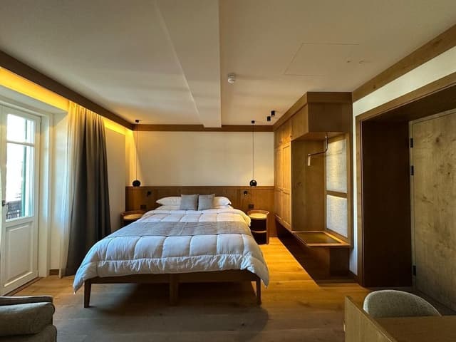 Junior Studio Suite, Balcony, Mountain View