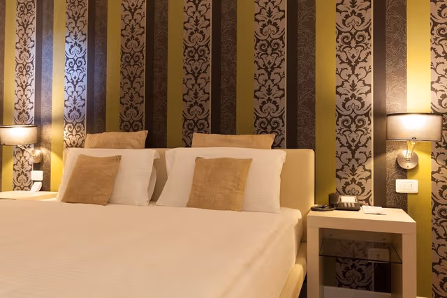 Room IN