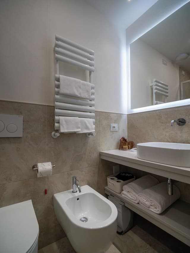 City Double or Twin Room, 1 Bedroom, Non Smoking, Ensuite