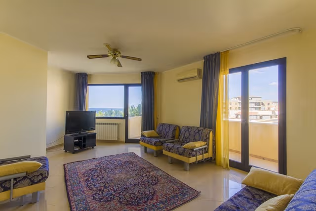 Apartment, 3 Bedrooms, Kitchen (6 people)