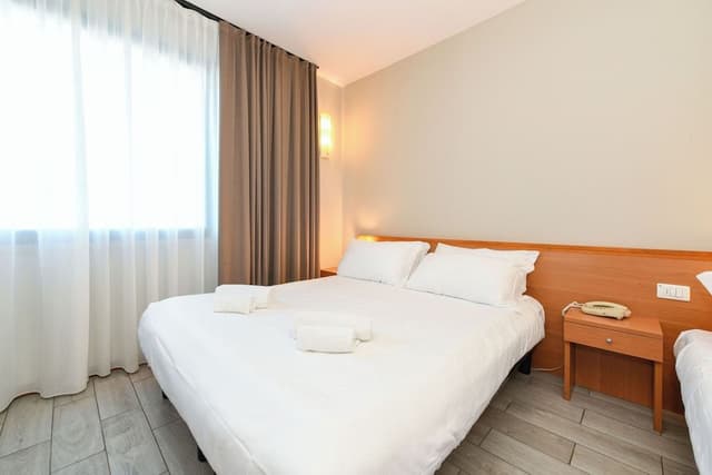 Classic Room, 1 Queen Bed, Non Smoking (Converts to 2 Twin Beds)