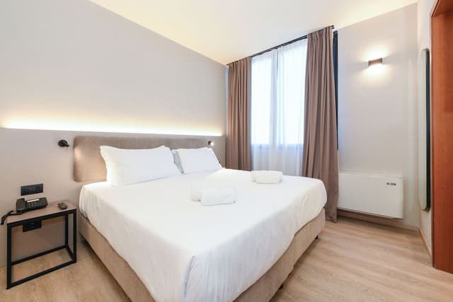 Executive Room, 1 Double Bed, Non Smoking (French Size Bed 140 Cm)