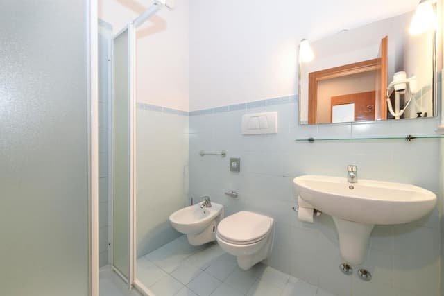 Classic Room, 1 Queen Bed, Non Smoking (Converts to 2 Twin Beds)