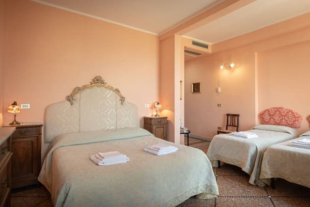 Classic Quadruple Room