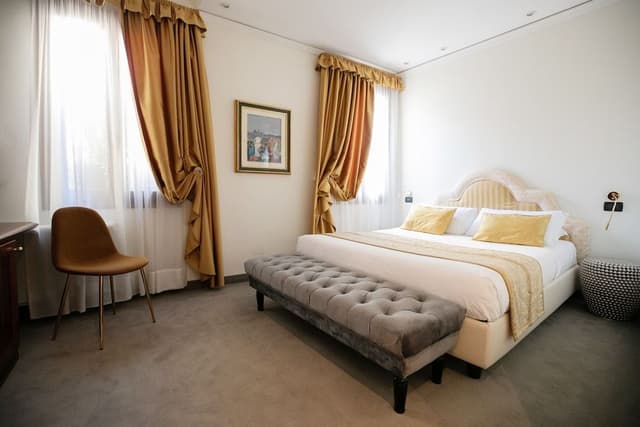 Classic Double Room, 1 King Bed