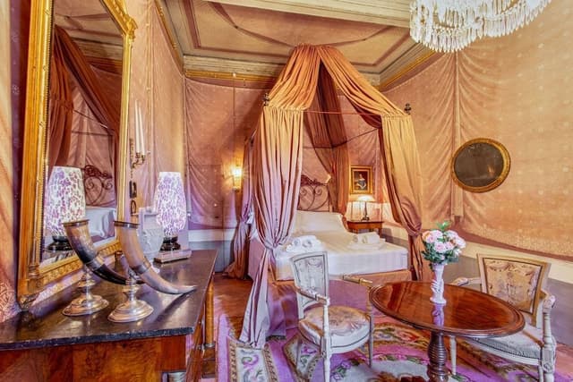 Deluxe Suite (Oro)