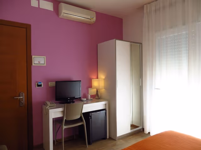 Classic Double Room