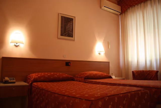 Twin Room