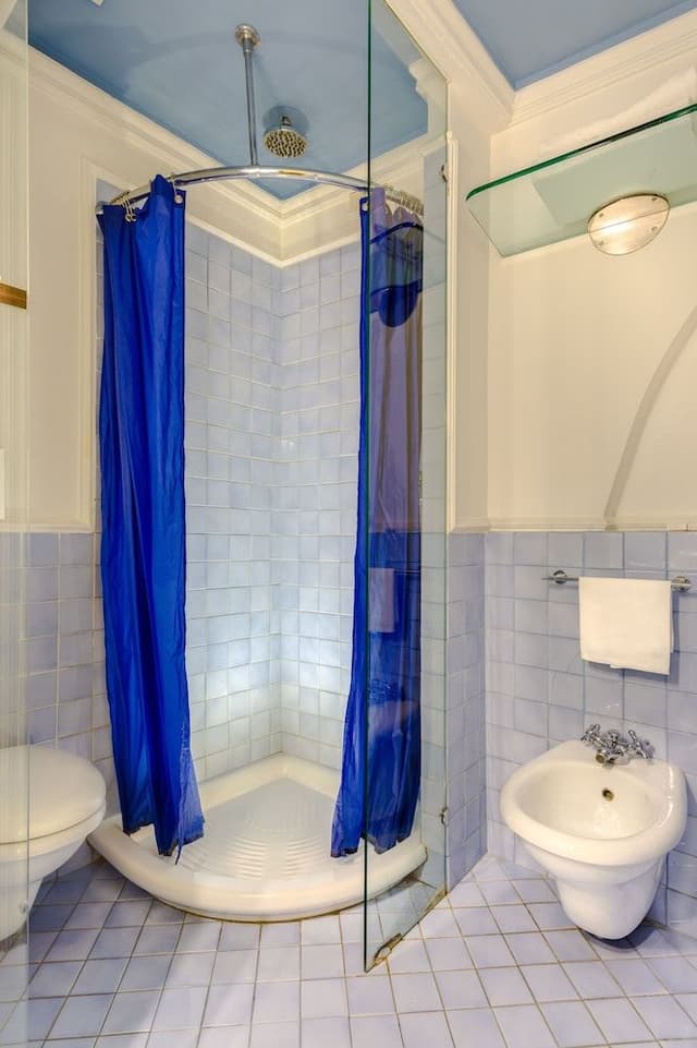 Comfort Double or Twin Room With Private External Bathroom
