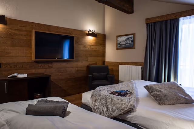 Deluxe Triple Room