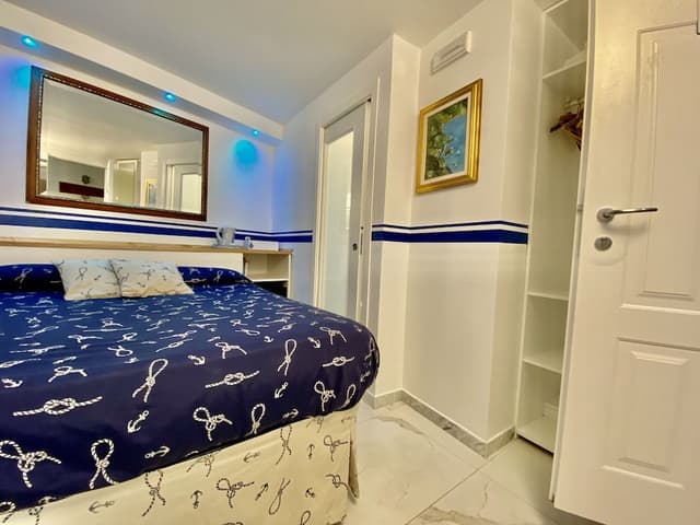 Standard Room, 1 King Bed, Air conditioning, Ground Floor