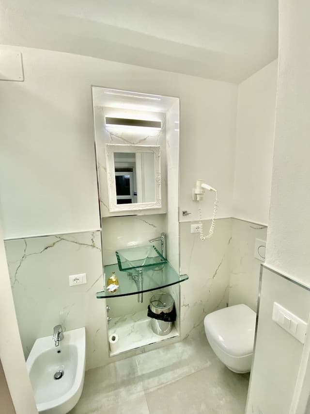 Standard Room, 1 King Bed, Air conditioning, Ground Floor