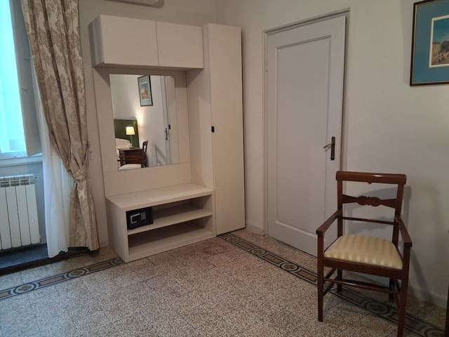 Comfort Quadruple Room, Private Bathroom