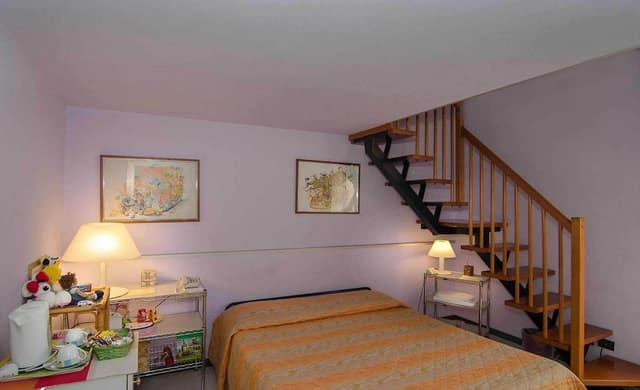 Family Room, 2 Bedrooms