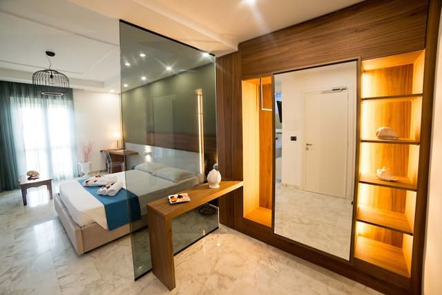 Junior Studio Suite