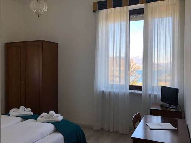 Standard Room, Lake View